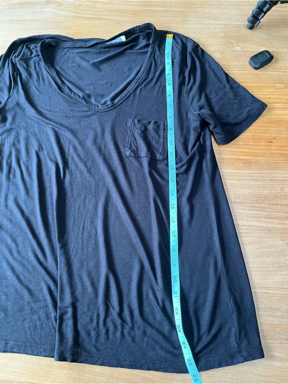 T by Alexander Wang Black Short Sleeve V-Neck Pocket Tee - S - Picture 5 of 6